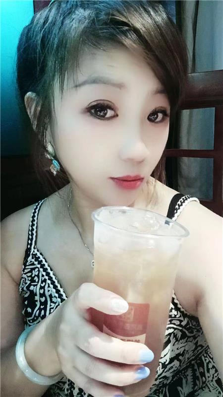 服务出众的妹子!