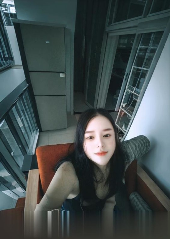 广东-深圳大奶肥臀龙妞肤白大奶妹，全套莞式