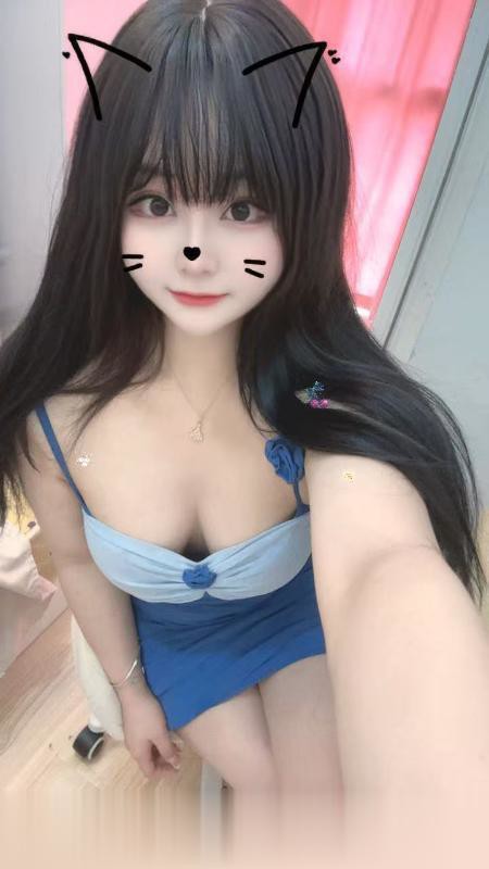 南京雨花服务系新人皮肤白嫩滑,胸也挺大的