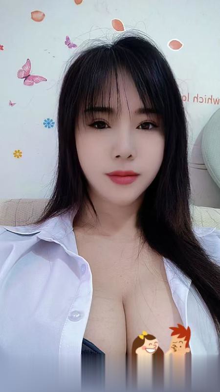 江苏-南京新街口附近服务型熟女身材微胖,胸D