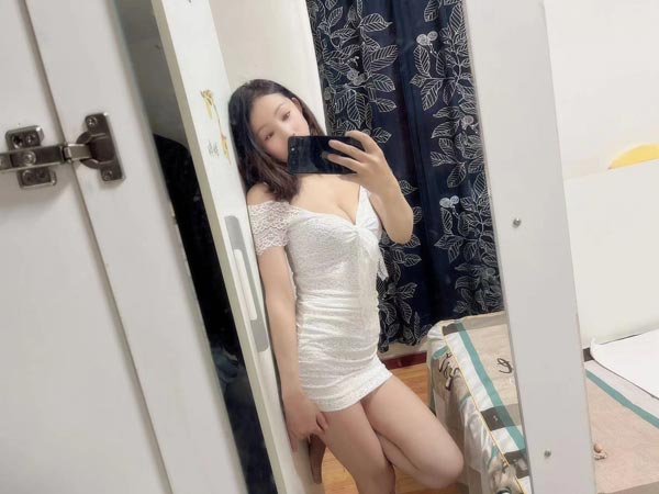 北京角门西地铁附近，南方妹子极致中小口活服务
